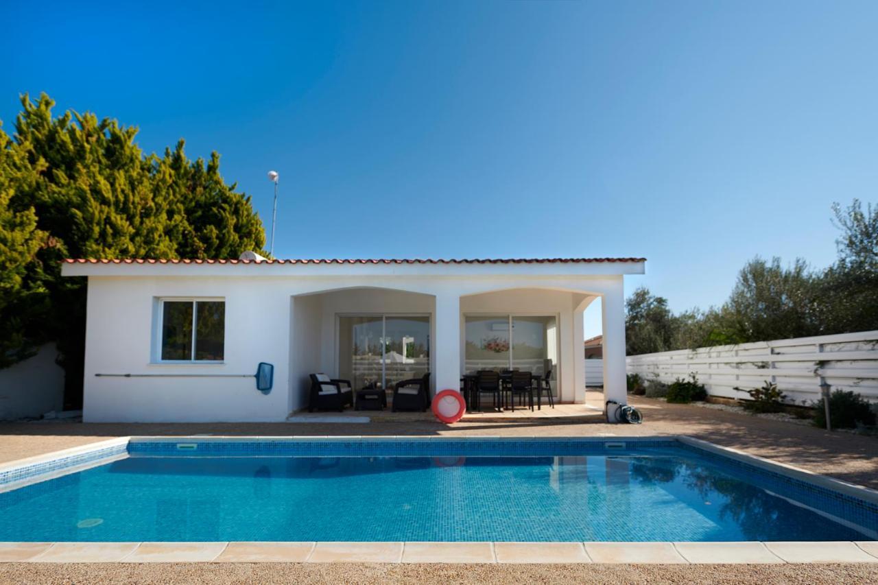 קורל ביי Bungalow Casa Bonita By Ezoria Villas מראה חיצוני תמונה